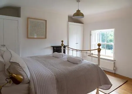 Charlestown Cottage, Woodburner, Gardens & Parking Exterior photo